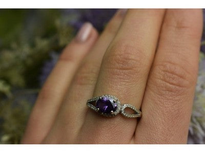 925 Sterling Silver Amethyst & CZ Ring Size 8
