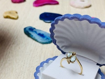 10K Yellow Gold Aquamarine & Diamonds Ring Size 5.5