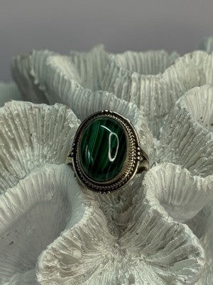 Vintage 925 Sterling Silver Malachite Ring Size 9