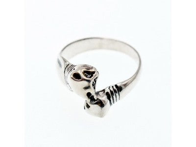 925 Sterling Silver "Cats" Ring Size 6.75