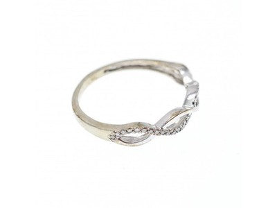 10K White Gold Diamonds Ring Size 7
