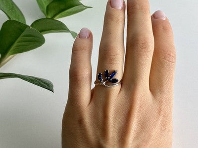 925 Sterling Silver Sapphires Ring Size 6.5