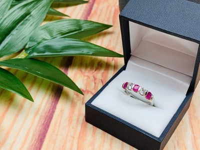 925 Sterling Silver Pink & White/Colorless Topazes Ring Size 6.5