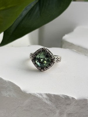 925 Sterling Silver Cushion-Cut Green Peridot Ring Size 5.5