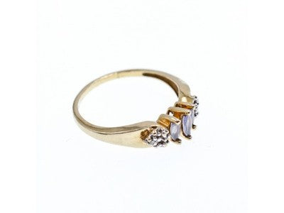 10K Yellow Gold Tanzanite & Diamonds Ring Size 7