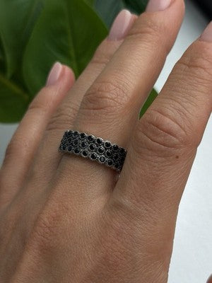 Vintage 925 Sterling Silver Black Spinel Band Ring Size 9