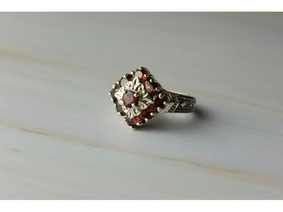 925 Sterling Silver Almandine Ring Size 7