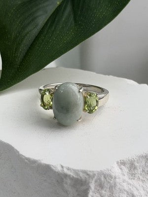 Joy 925 Sterling Silver Jade & Peridot Ring Size 10
