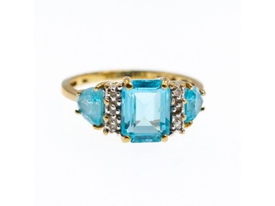 10K Yellow Gold Blue Topas & Diamonds Ring Size 6.5