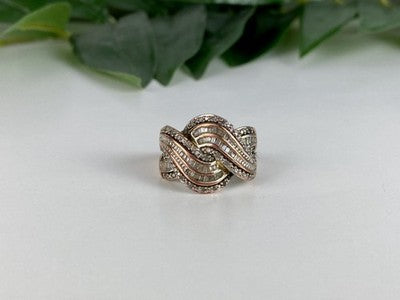Beautiful Ring With CZ Size 7.5