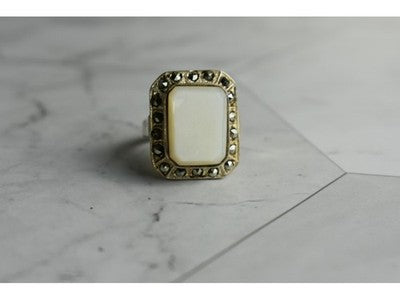 925 Sterling Silver Mother Of Pearl & Marcasites Ring Size 6.5