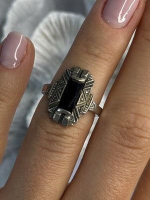 Vintage 925 Sterling Silver Onyx Ring Size 5
