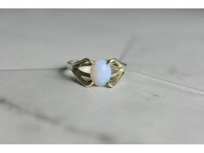 925 Sterling Silver Opal Ring Size 6.5