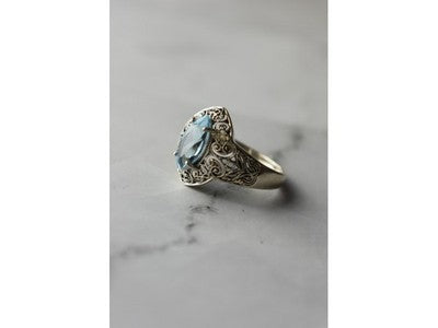 925 Sterling Silver Blue Spinel Openwork Ring Size 8.5