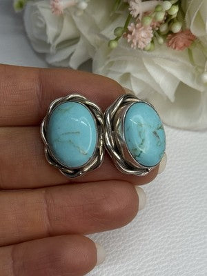 Vintage Elegant 925 Sterling Silver Turquoise Earrings Length 0.93 Inch