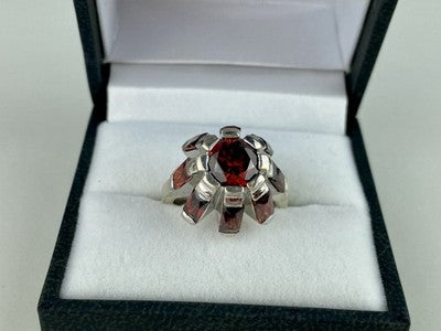 925 Sterling Silver Spessartine "Flower" Ring Size 6.5