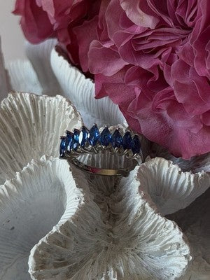 925 Sterling Silver Sapphire Ring Size 8