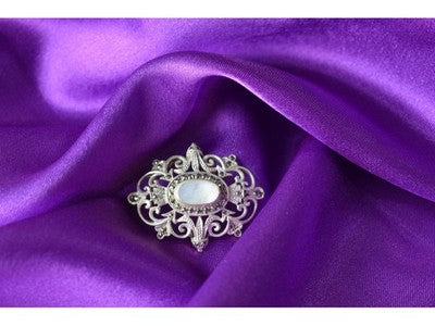 Vintage 925 Sterling Silver Mother of Pearl and Marcasites Brooch