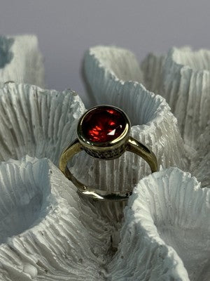 925 Sterling Silver Orange Crystal Ring Size 7