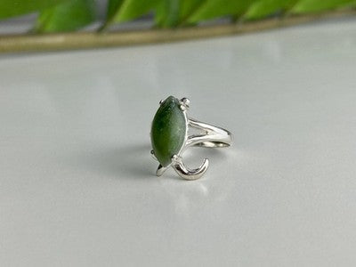 925 Sterling Silver Green Nephrite Ring Size 6.5