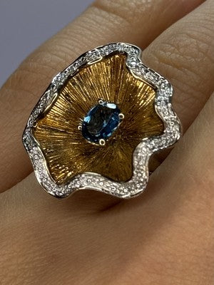 925 Sterling Silver Gold Plated Topaz "Beautiful Flower" Ring Size  7