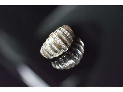 10K Yellow Gold Diamonds Ring Size 8