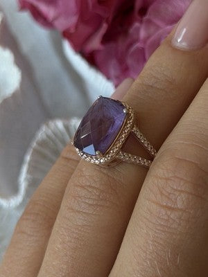 Beautiful 925 Sterling Silver Amethyst Ring Size 5