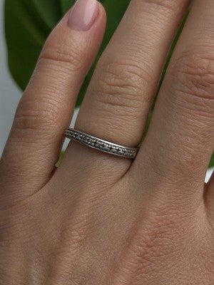 Today Vintage 925 Sterling Silver Diamond Accent Ring Size 7