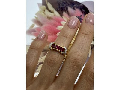 925 Sterling Silver Gold Plated Pink Topaz Ring Size 5