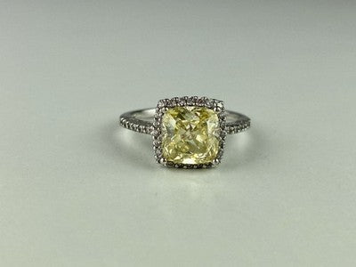 925 Sterling Silver CZ Ring Size 7