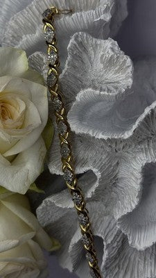 Elegant Tennis 925 Sterling Silver Gold Plated Bracelet Size 8