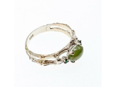 925 Sterling Silver Nephrite ( Jade ) & Emeralds Ring Size 8