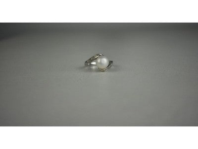 925 Sterling Silver Pearl & Colorless Spinel Ring Size 8