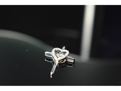 925 Sterling Silver CZ "Heart" Pendant-Cross Japan