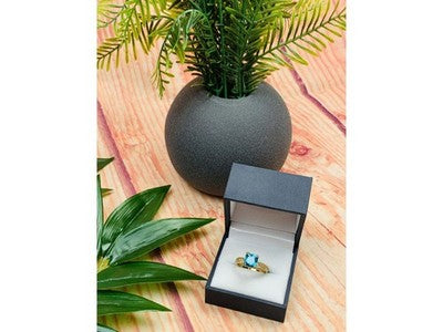 925 Sterling Silver Gold Plated Blue Topaz Ring Size 8