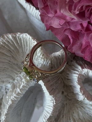 925 Sterling Silver Peridot & Tanzanite Ring Size 7