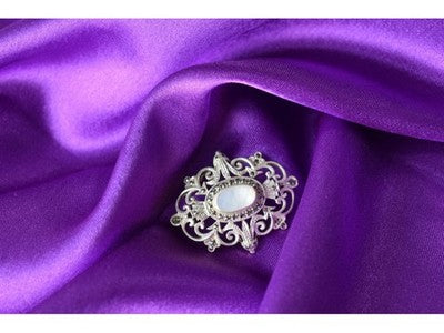 Vintage 925 Sterling Silver Mother of Pearl and Marcasites Brooch