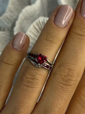 925 Sterling Silver Spinel Heart Ring Size 5
