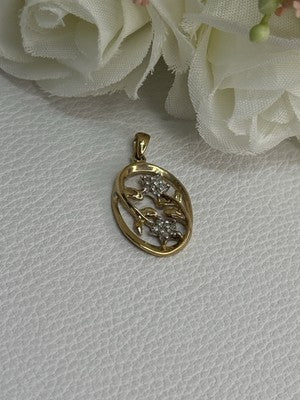 10K Yellow Gold Diamonds Flowers Pendant Length 0.95 Inch