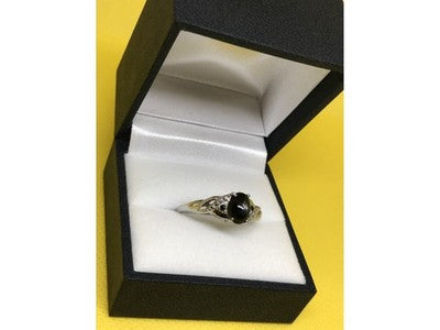 925 Sterling Silver Black Nephrite ( Jade ) Ring Size 9