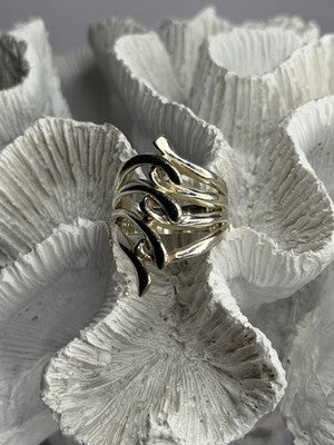 Unique Design 925 Sterling Silver Ring Size 7