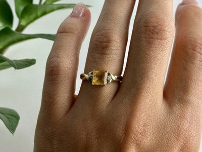 10K Yellow Gold Tourmaline & Diamonds Ring Size 8
