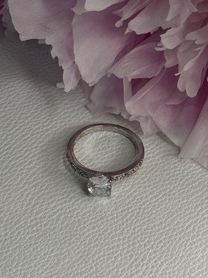 Shiny 925 Sterling Silver CZ Ring Size 10