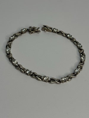 Beautiful 925 Sterling Silver CZ Bracelet Length 7 Inch