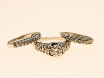 14K White Gold Diamonds Exclusive Triple Ring Size 7.25