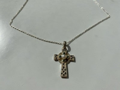 925 Sterling Silver Pearl, Emerald & Marcasites Chain with Cross