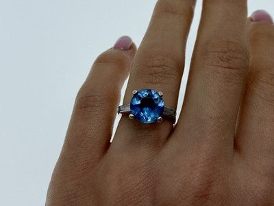 925 Sterling Silver Blue Topaz & Quartz Ring Size 6.5