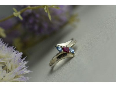 925 Sterling Silver Pink Spinel & Topaz Ring Size 7