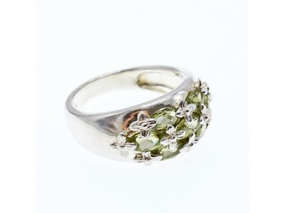 925 Sterling Silver Peridot Ring Size 7