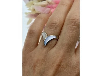 925 Sterling Silver Mother Of Pearl Ring Size 6